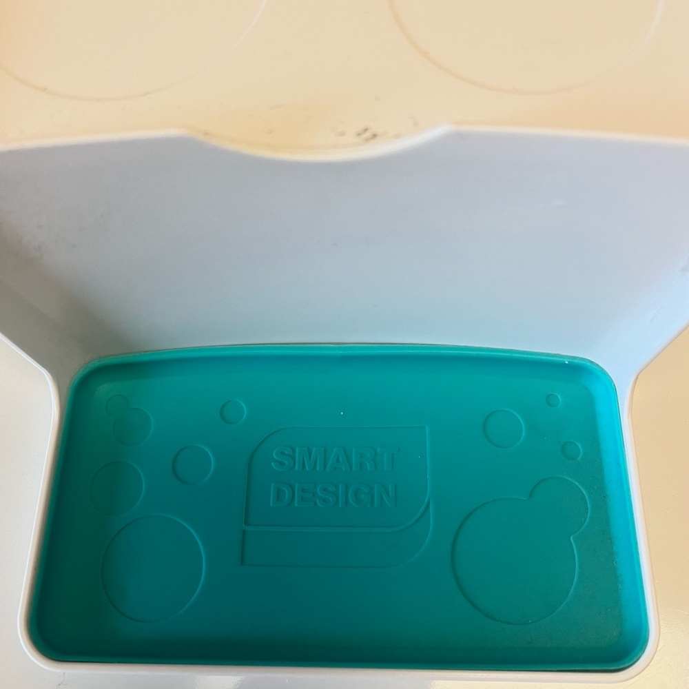 New! Laundry detergent shelf - Picture 4 of 4
